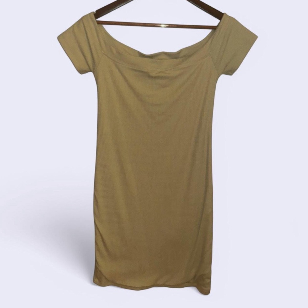 Old Navy Ribbed Off-Shoulder Mini Dress - Picture 2 of 3